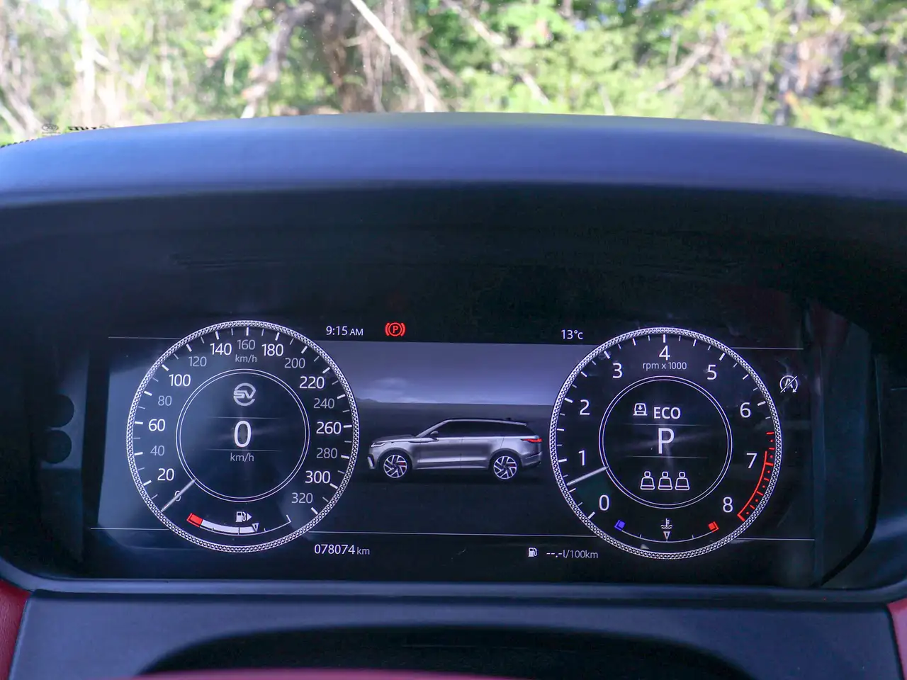 Land Rover Range Rover Velar снимка Land Rover Range Rover Velar