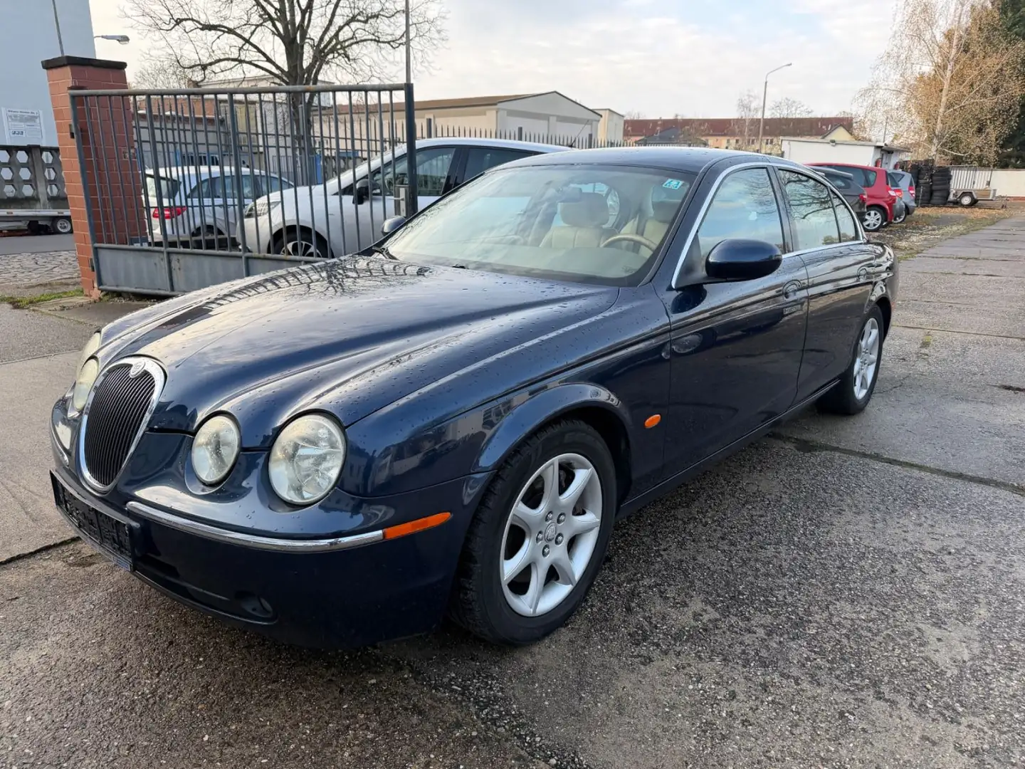 Jaguar S-Type 2.7 V6 Blau - 2
