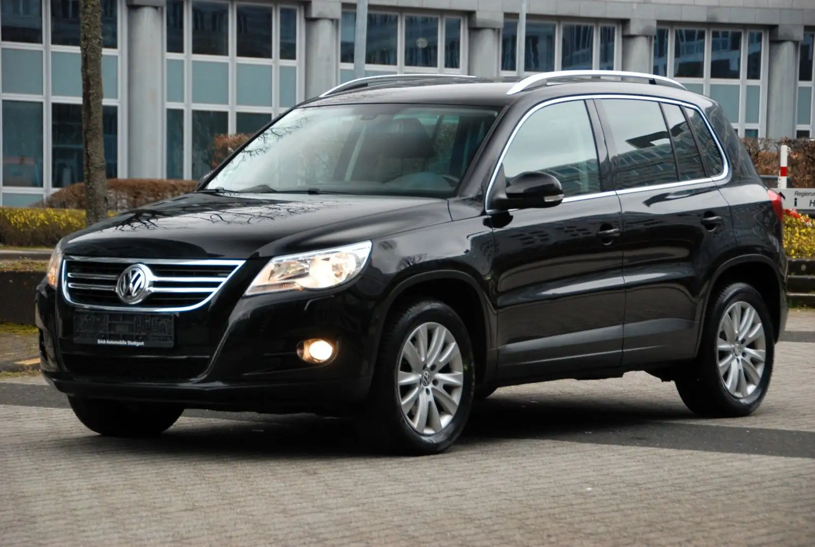 Volkswagen Tiguan Sport & Style 4Motion| CARPLAY| LEDER|SZH Negro - 1