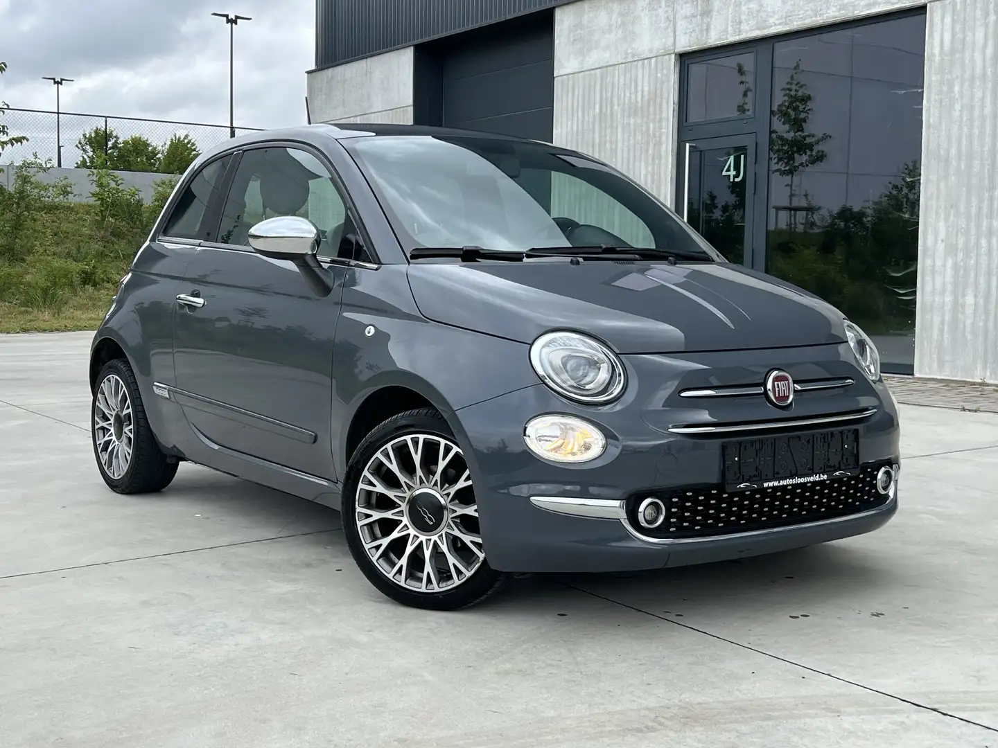 Fiat 500 1.2i Euro 6d/ NAVI/ PANO/ LED/ CARPLAY/ 51.000 KM Szary - 1