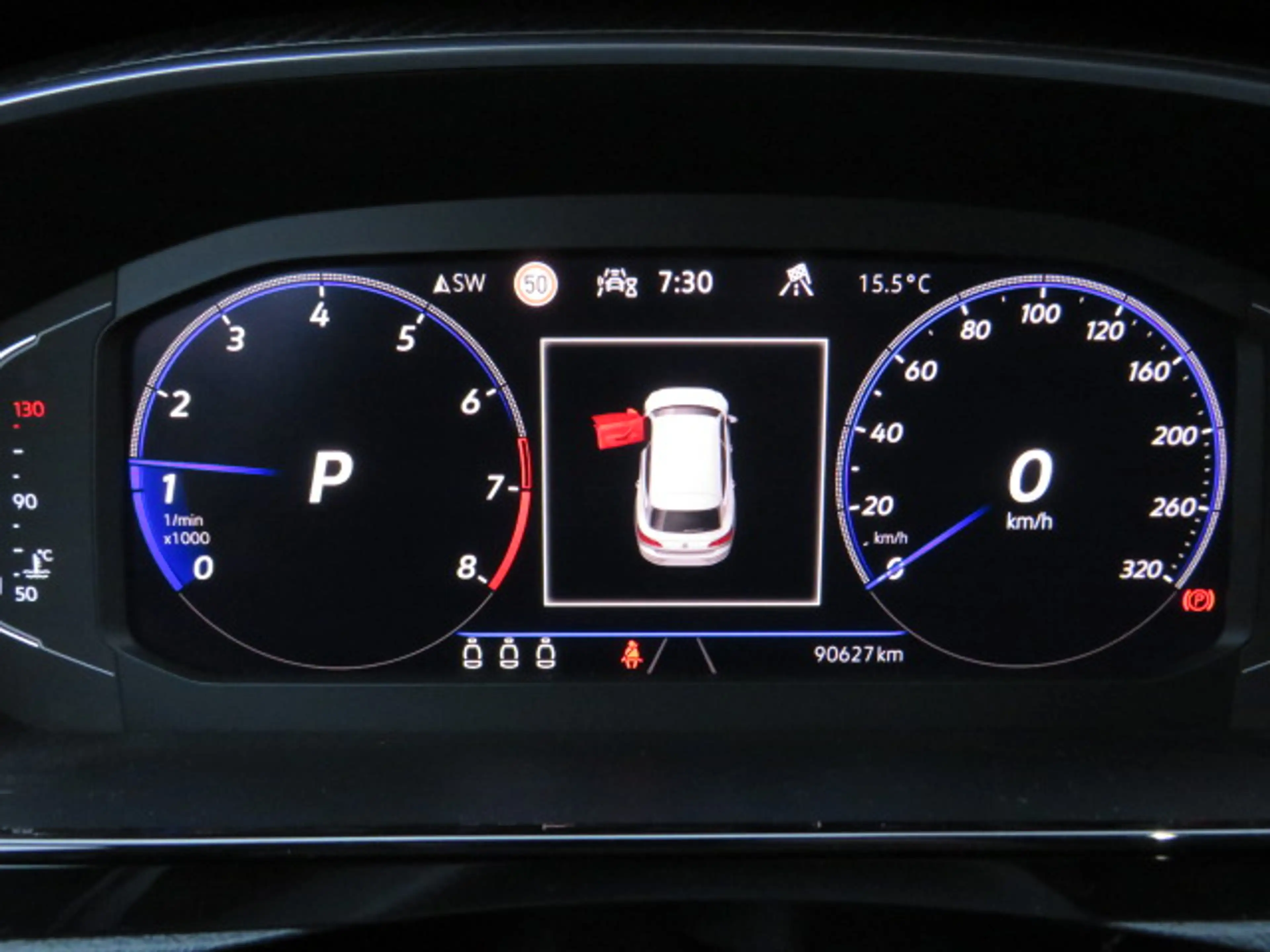 Volkswagen Arteon R 4Motion / IQ.Light / AHK — photo 10