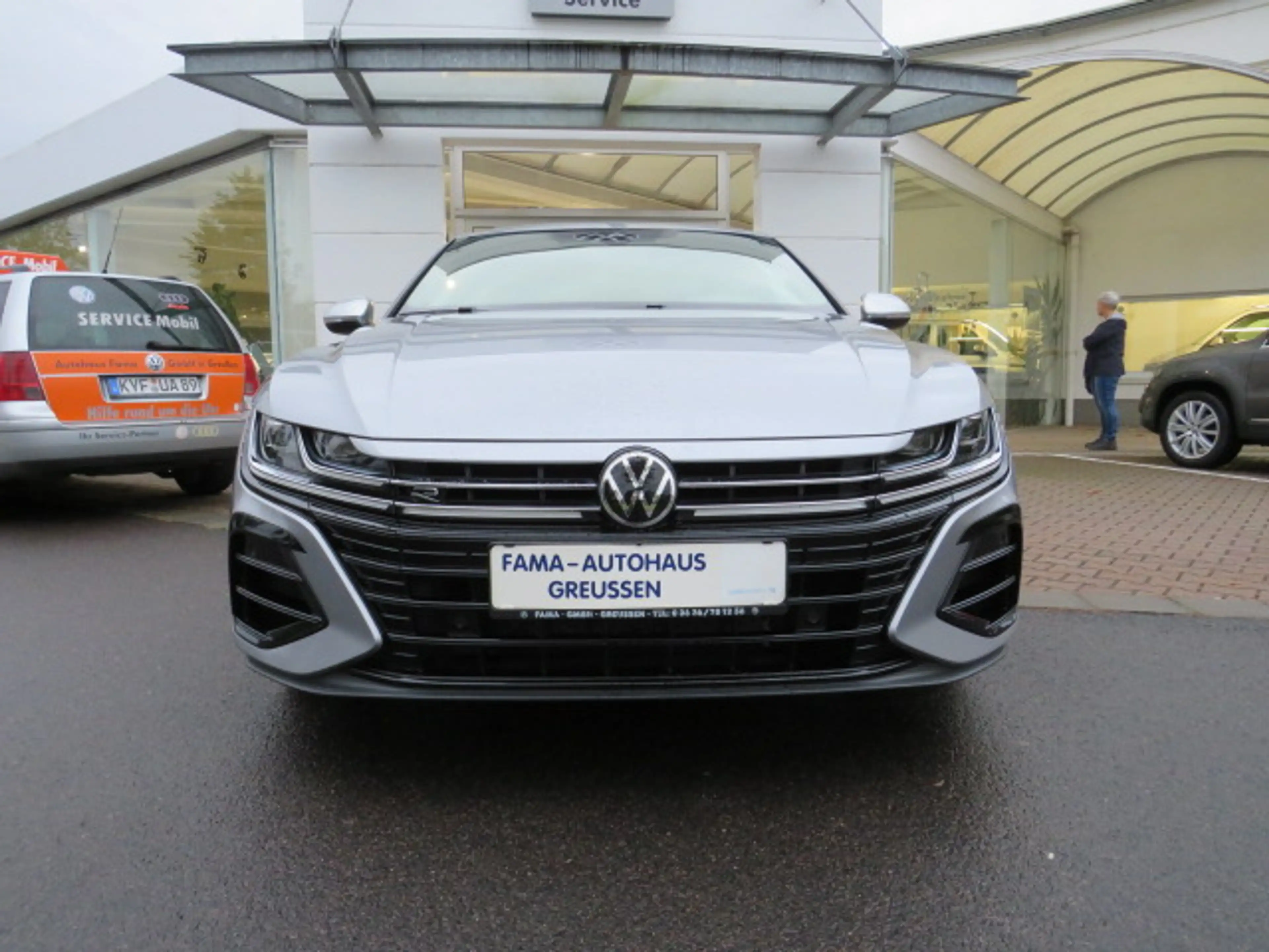 Volkswagen Arteon R 4Motion / IQ.Light / AHK — photo 2