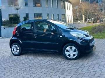 107 1.0i 12v Urban