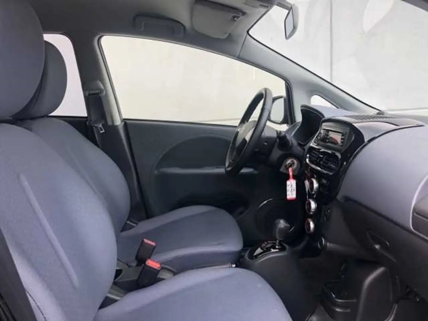 Peugeot iOn Active Zwart - 2