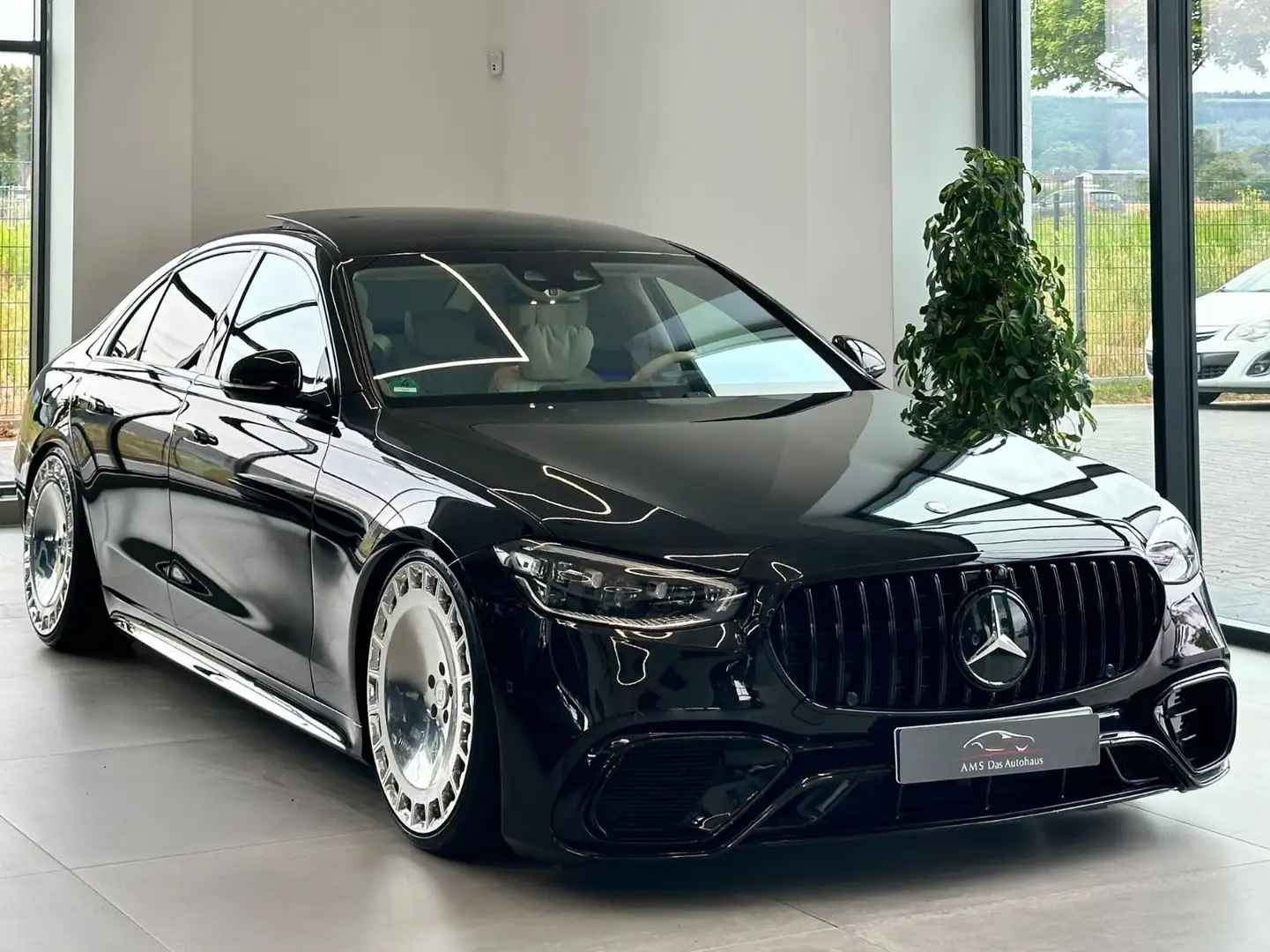 Mercedes-Benz S 350 d 4Matic S63 AMG Massage Pano 3D Light Noir - 1