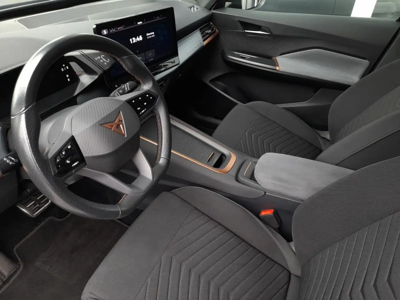 Cupra Born 58/62 kWh *19 ZOLL / VOLL-LED / VIRTUELL / NAVI / KEYLESS / WINTERPAKET*, миниатюра 11