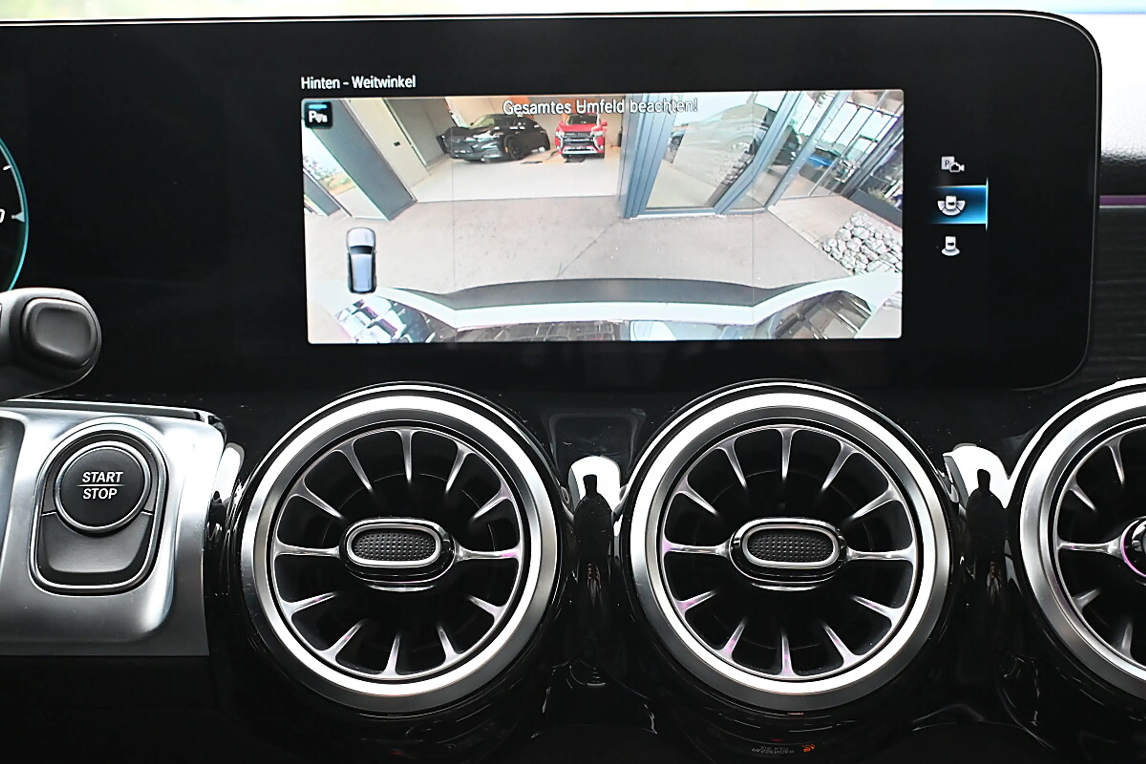 Mercedes-Benz EQB 350 4MATIC Aut. LED, Navi, Lenkradheizung, Totwinke... — photo 6