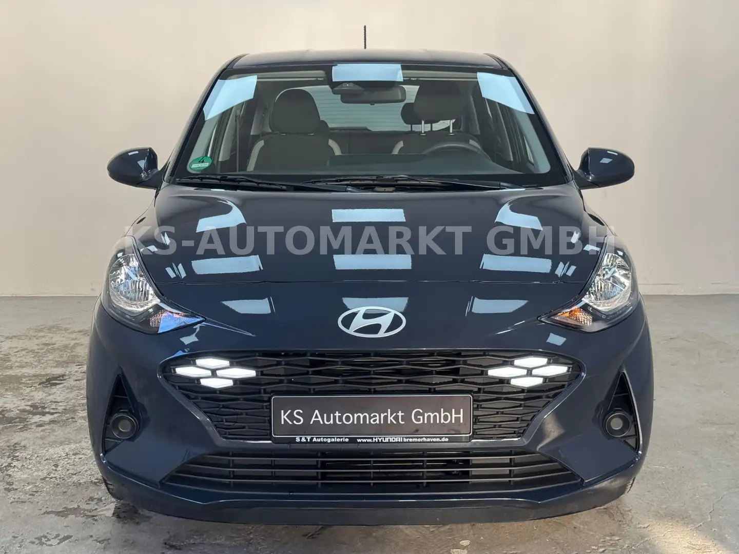 Hyundai i10 Select*Navigation*R-Kam*Klima*Tempomat* Grau - 2