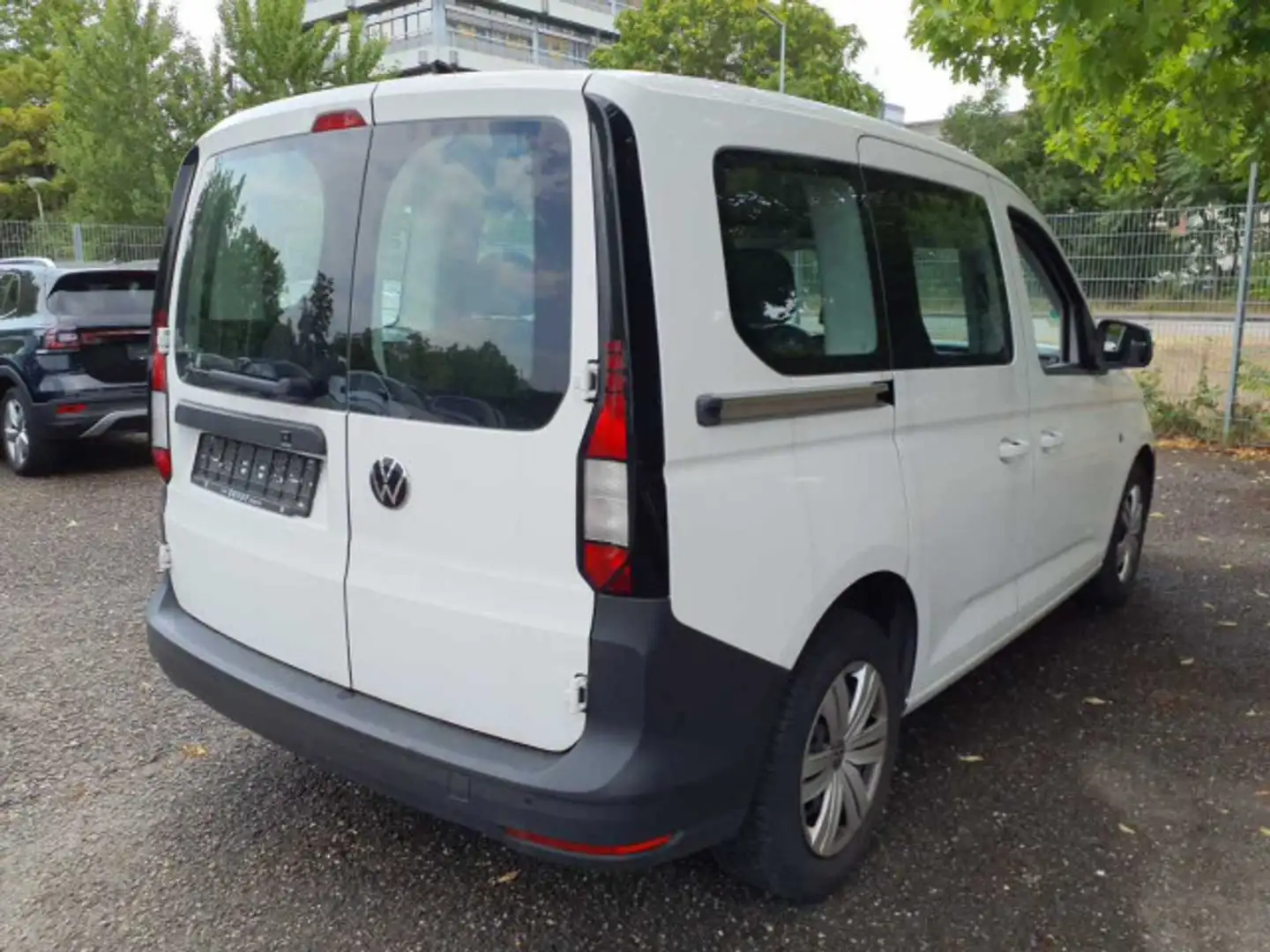 Volkswagen Caddy 2.0 TDI DSG Flügelt+7-Sitze+Kamera+A White - 2