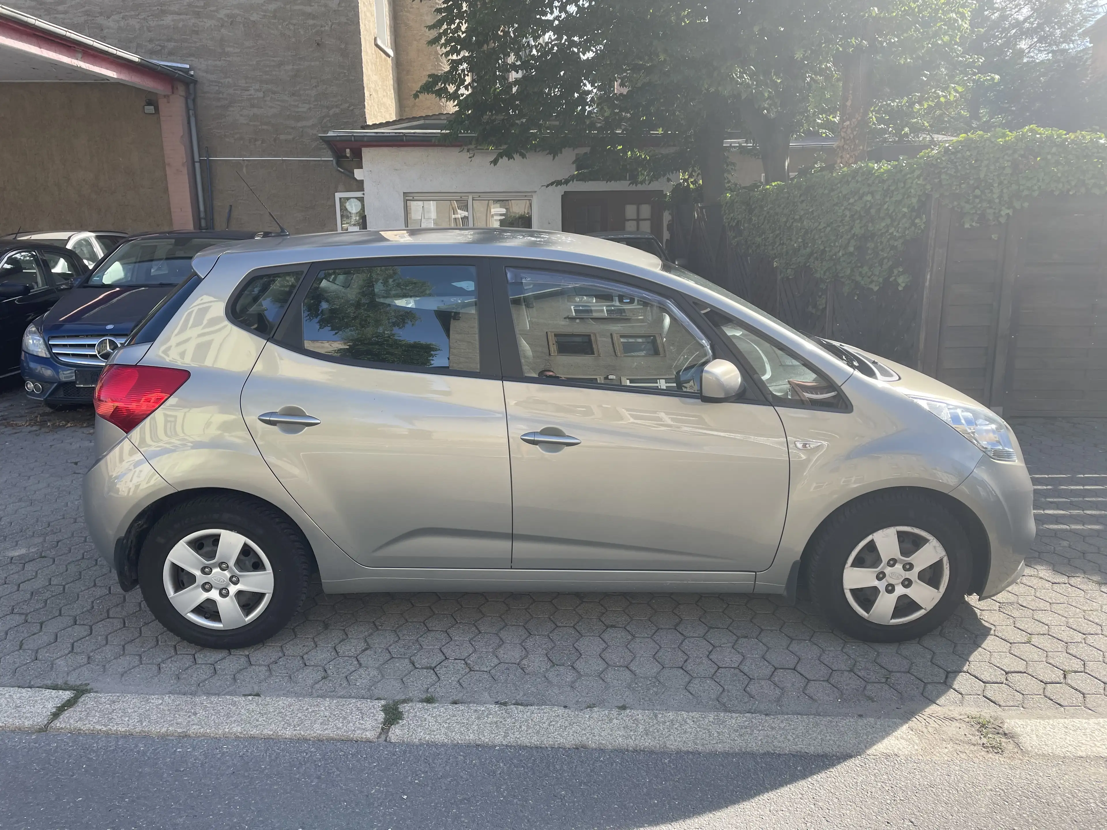 Kia Venga Venga 1.4 CVVT — photo 5