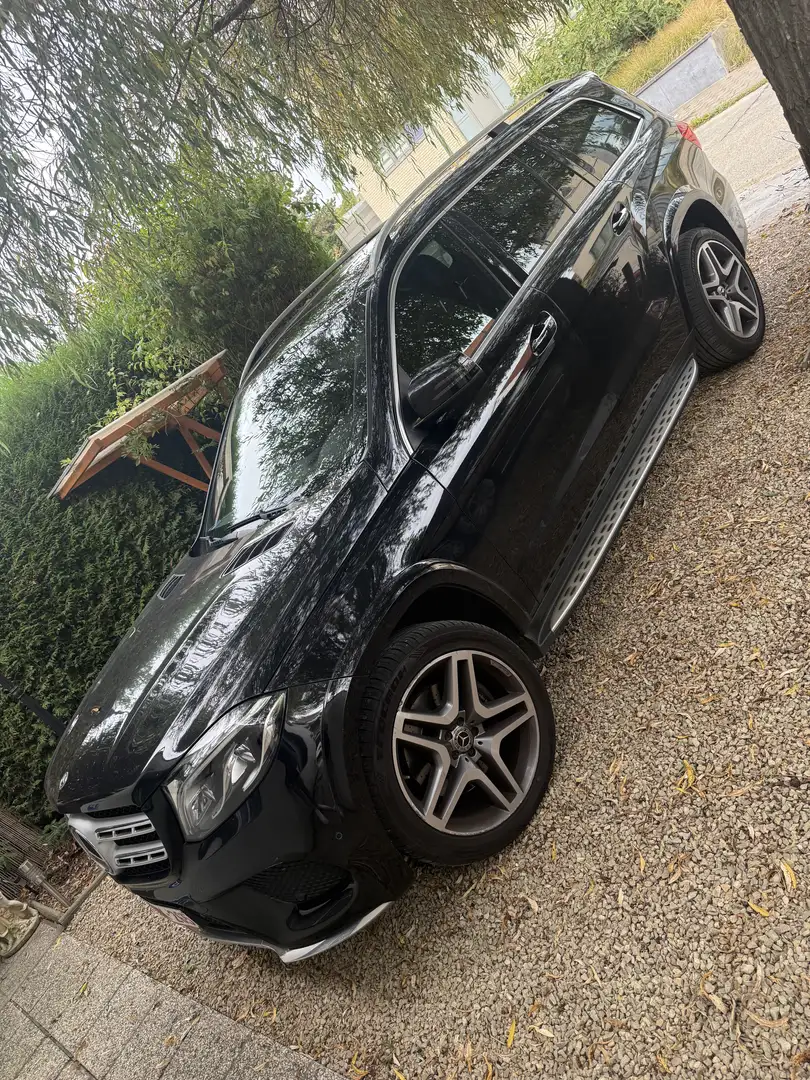 Mercedes-Benz GLS 350 d 4-Matic Schwarz - 1