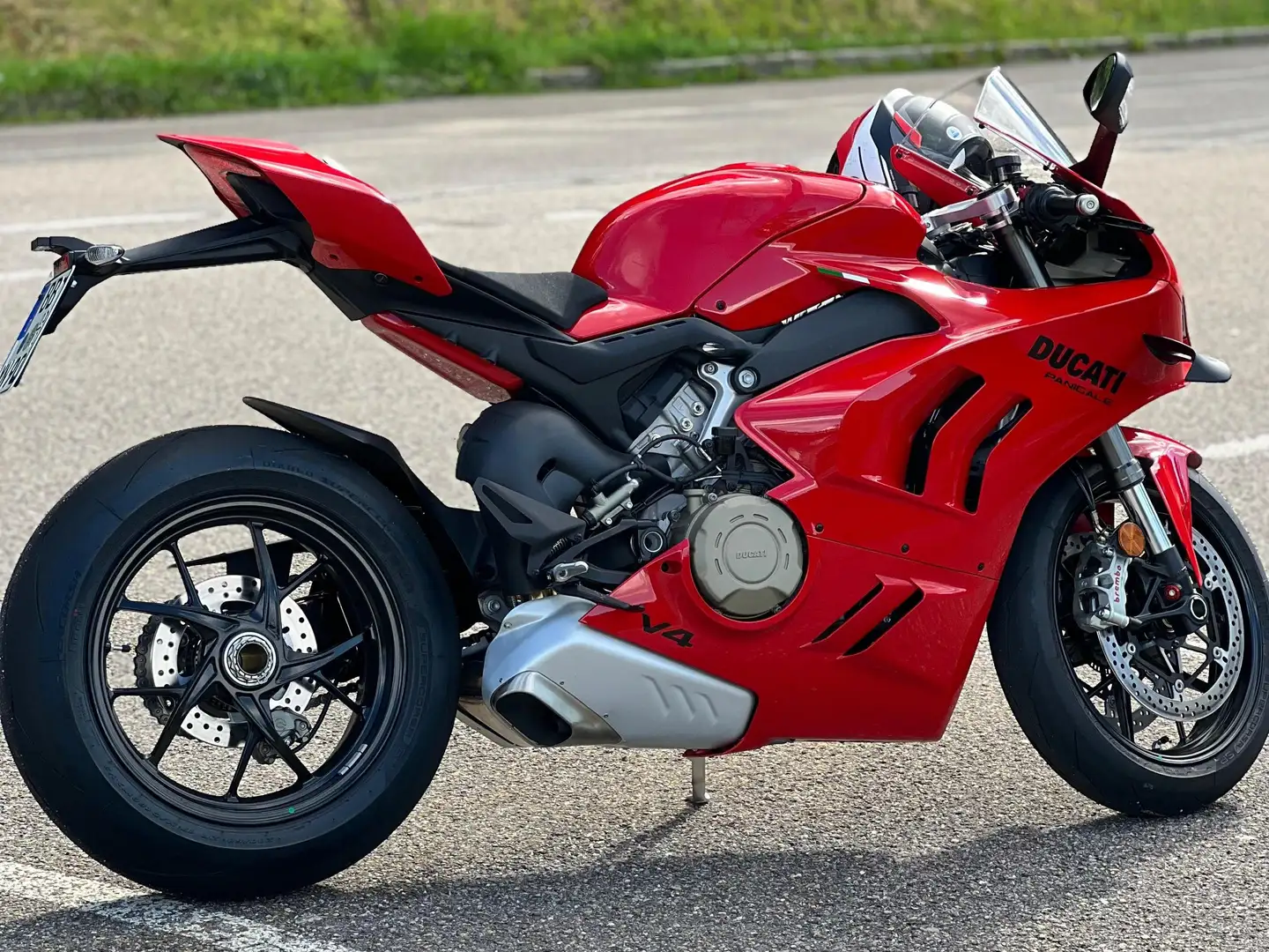 Ducati Panigale V4 Rot - 2
