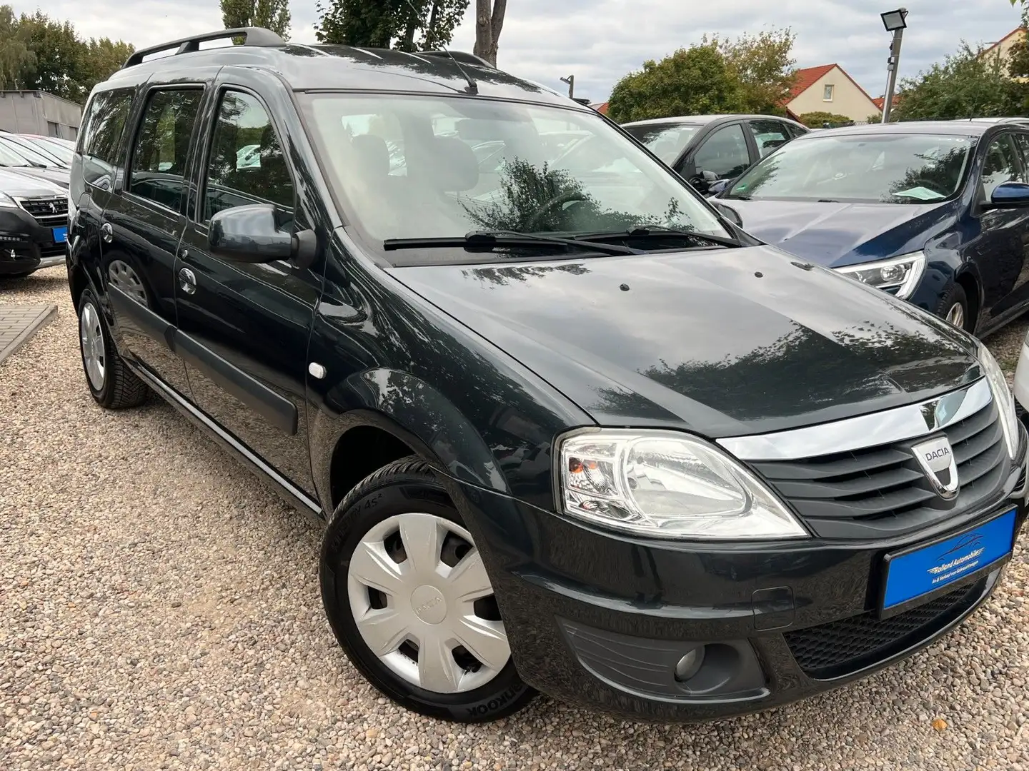 Dacia Logan MCV Laureate*1.HD*81.TKM*E-Paket*TÜV NEU Grau - 1