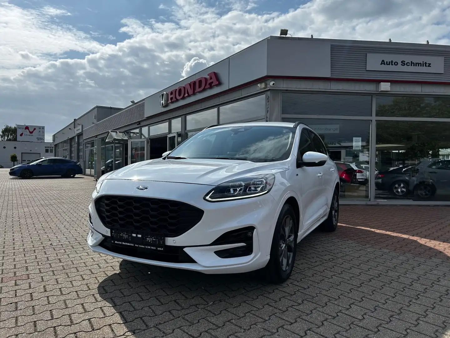 Ford Kuga FHEV ST-Line X Weiß - 1
