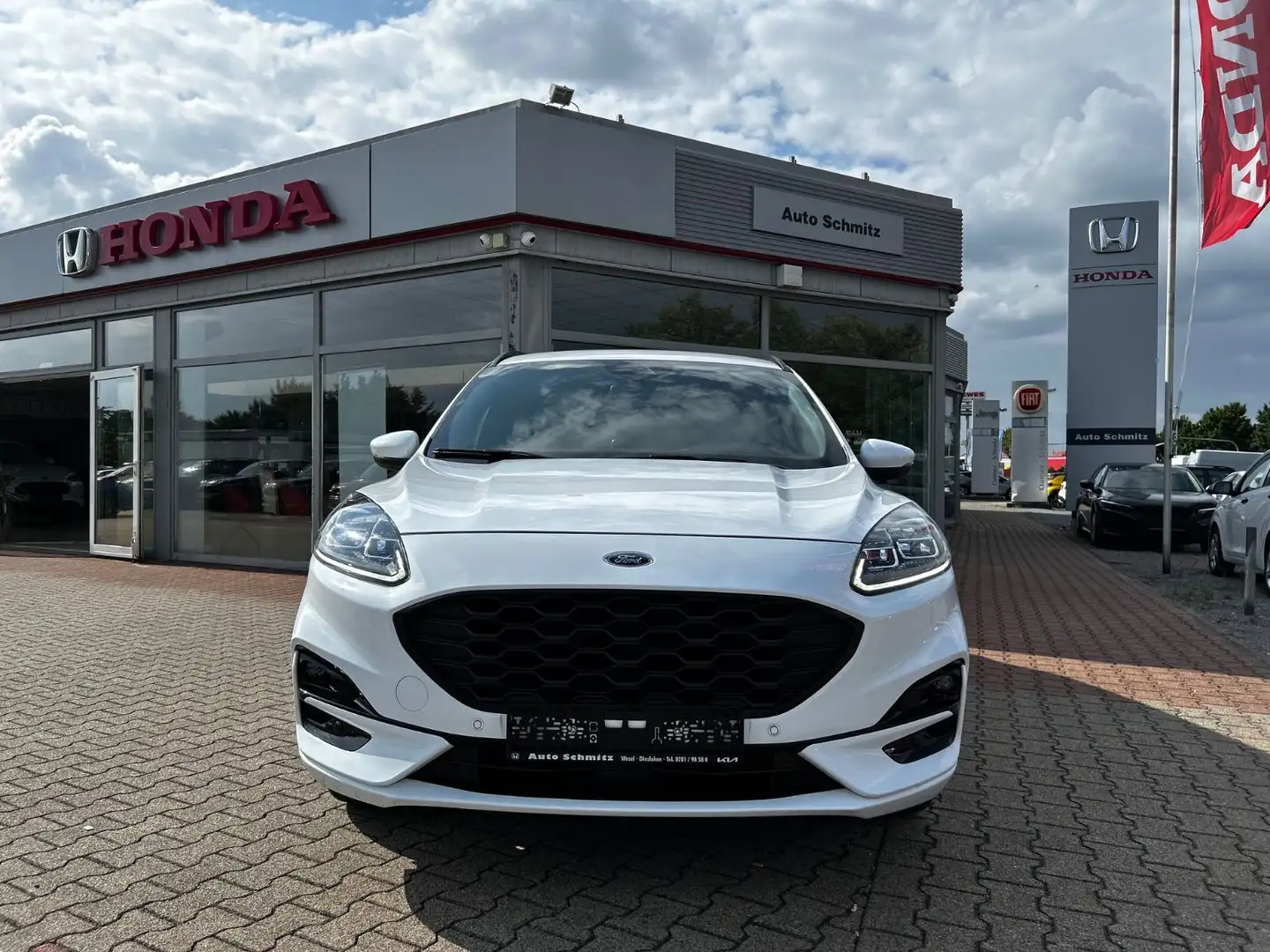 Ford Kuga FHEV ST-Line X Weiß - 2