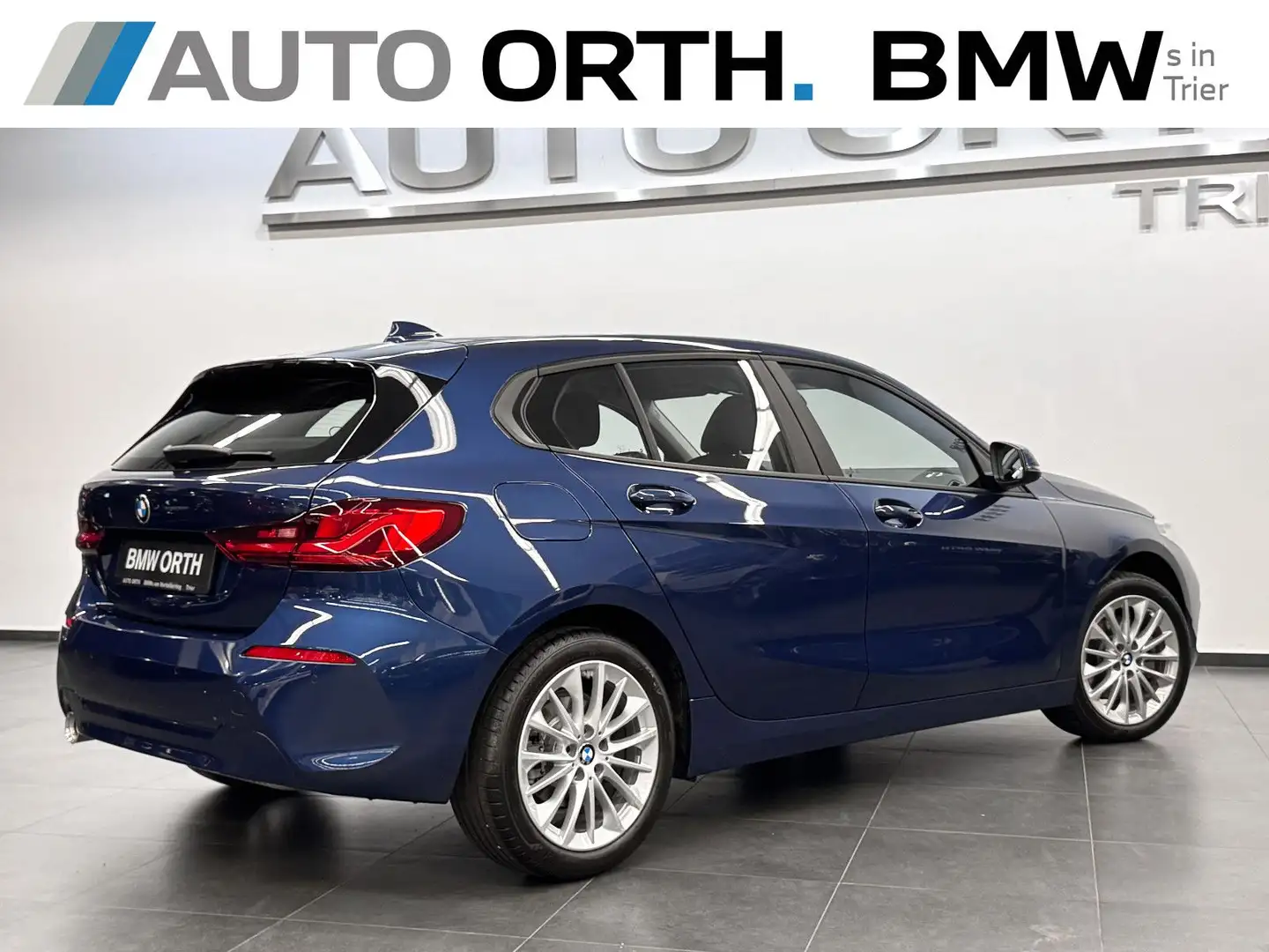 BMW 118 i AUTOM LC-PROF LED SITZHZ PDC TEMPOMAT 17" Blau - 2