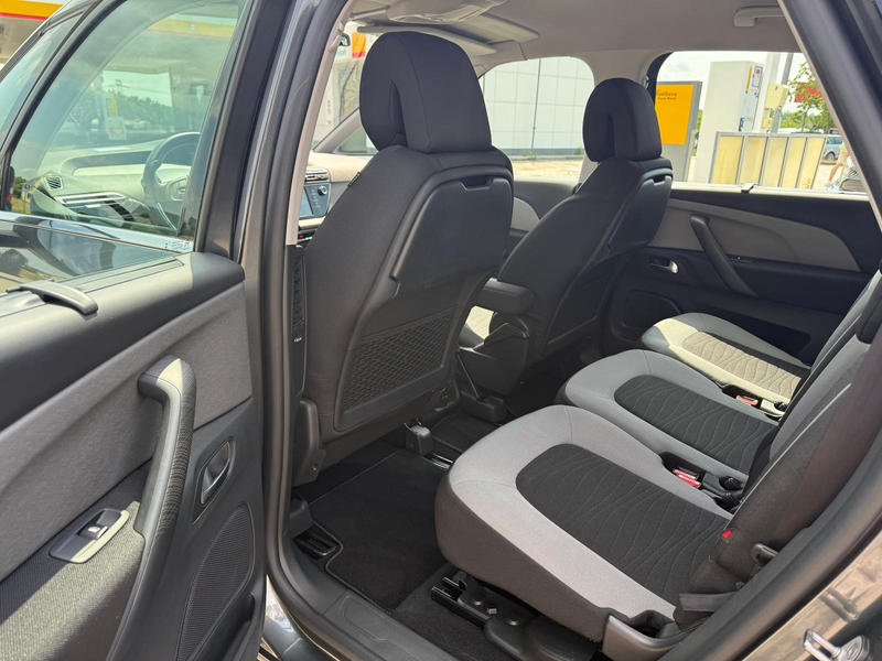 Citroen C4 Picasso Selection 1.6 Blue-HDI — photo 6