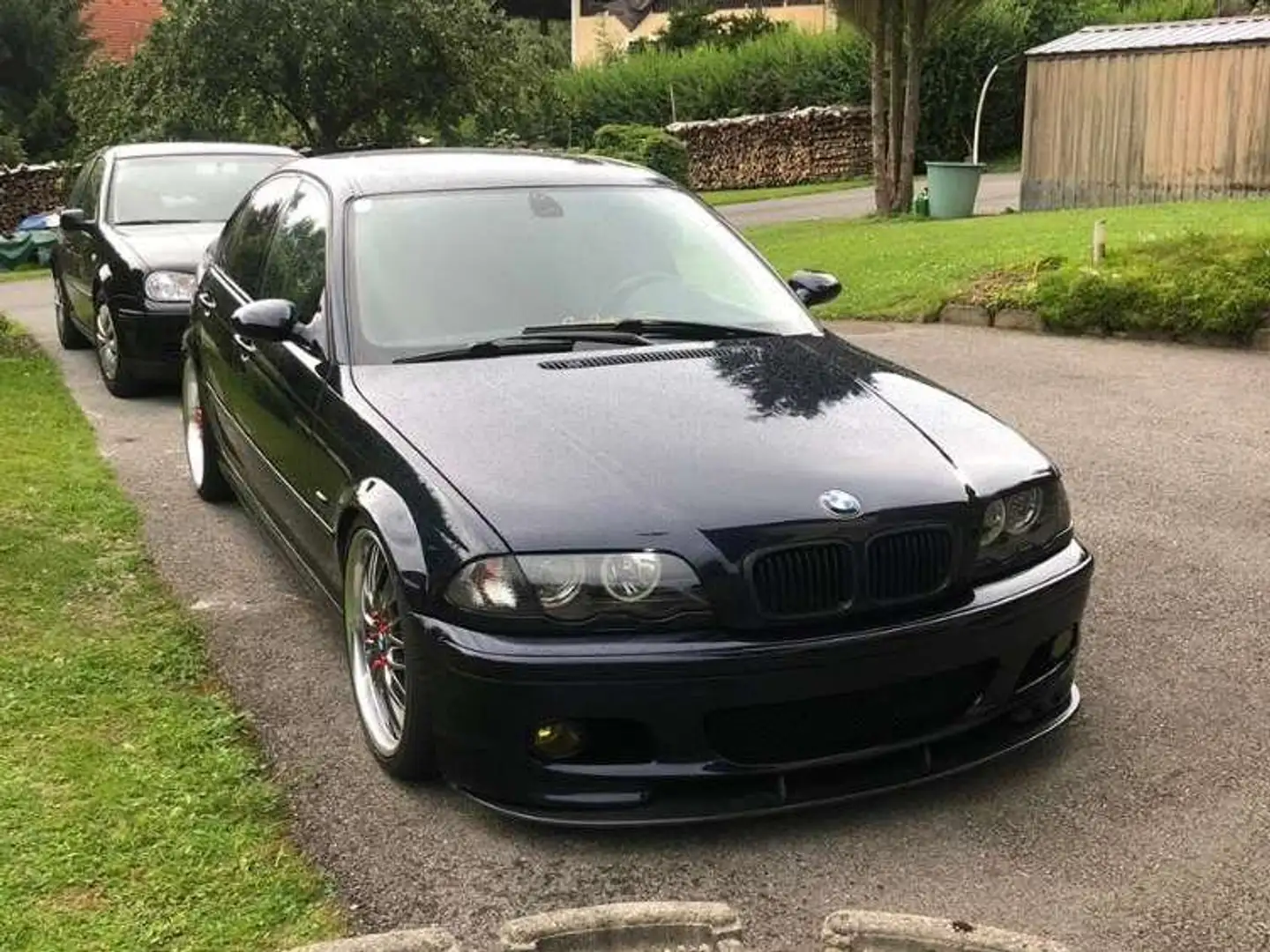 BMW 330 330d Zwart - 2