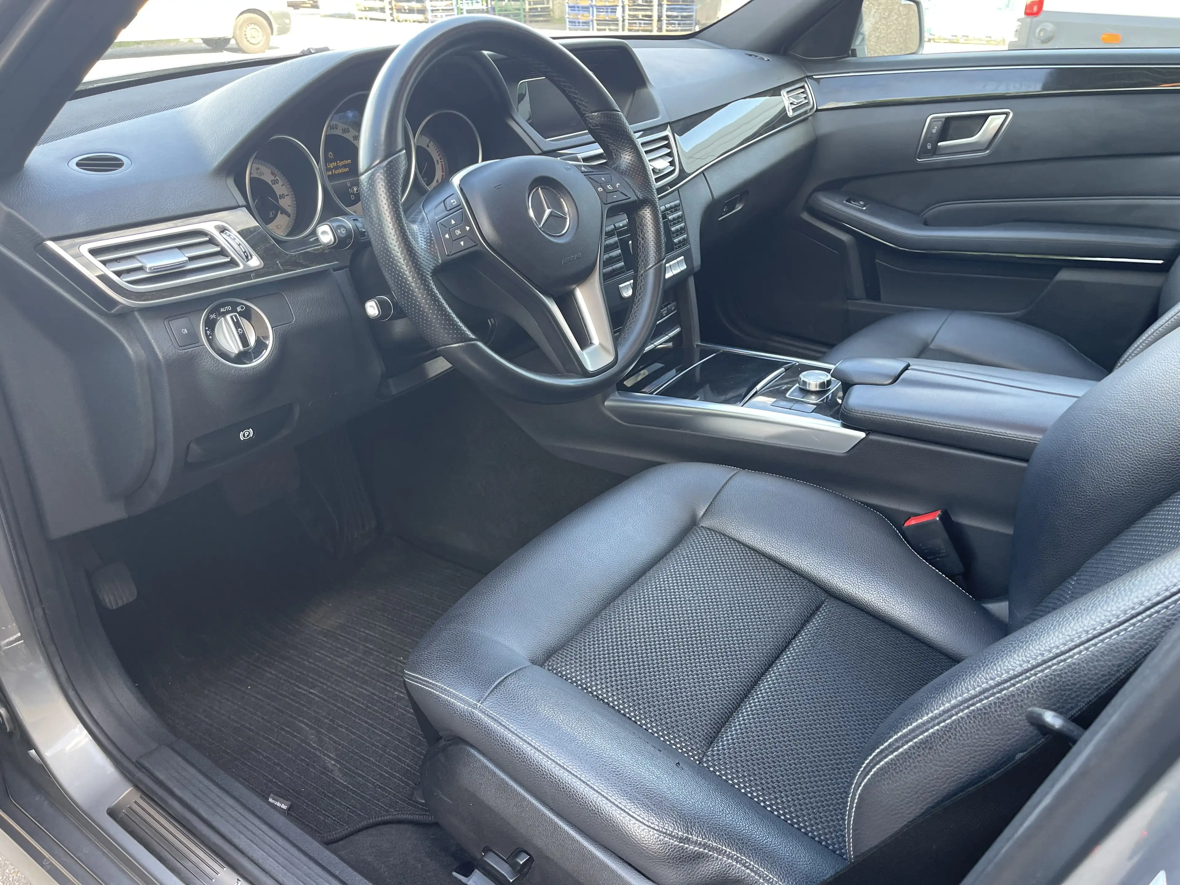 Mercedes-Benz E 250 CDI T 4Matic Avantgarde Voll 2.H 7G-TRONIC Top — photo 11