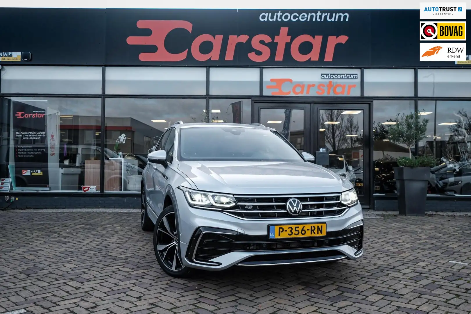 Volkswagen Tiguan 1.5 TSI R-Line Business+|Pano|Sfeerv|Virtual|Car-P Grijs - 1
