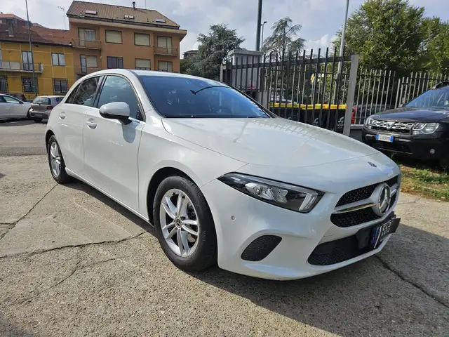 Mercedes-Benz A-Class view 3