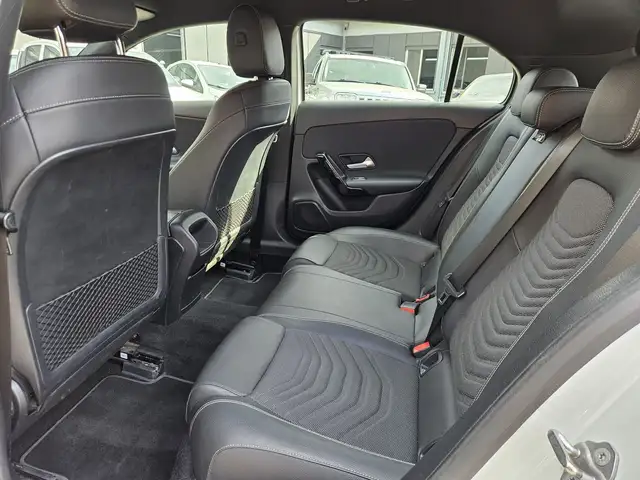 Mercedes-Benz A-Class view 12
