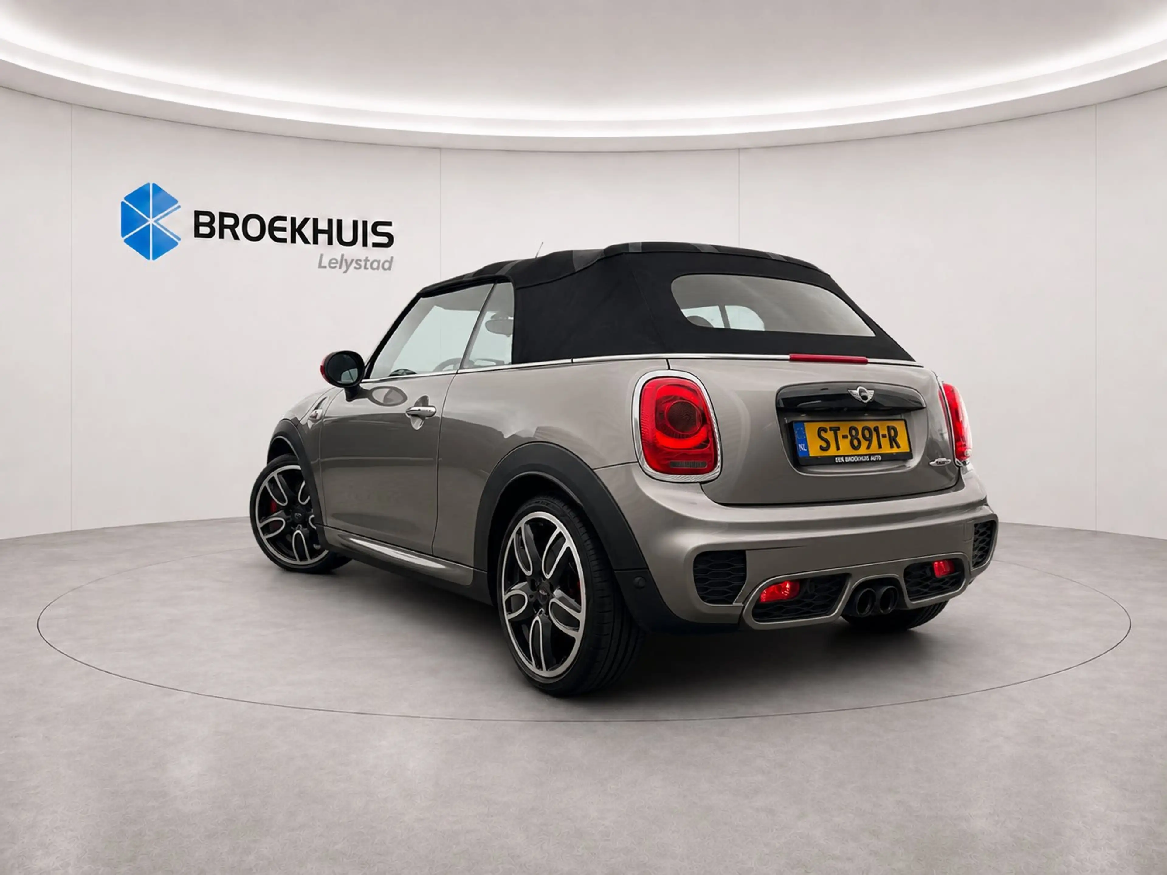 MINI Cooper S Cabrio 2.0 231PK JOHN COOPER WORKS AUTOMAAT / NAVI / LEDE — photo 7