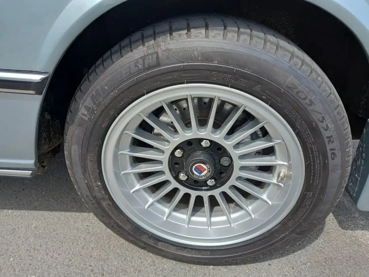BMW 528i, foto 12