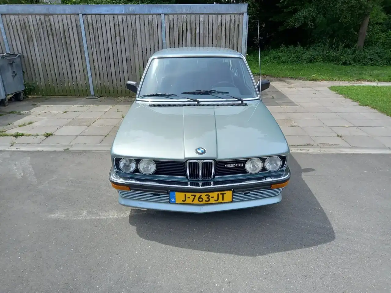 BMW 528i, foto 5