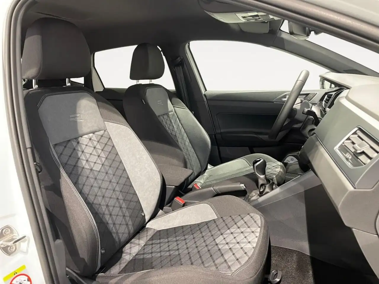 Volkswagen Polo 1.0 TSI 95CV R-Line Plus - IVA ESPOSTA 8