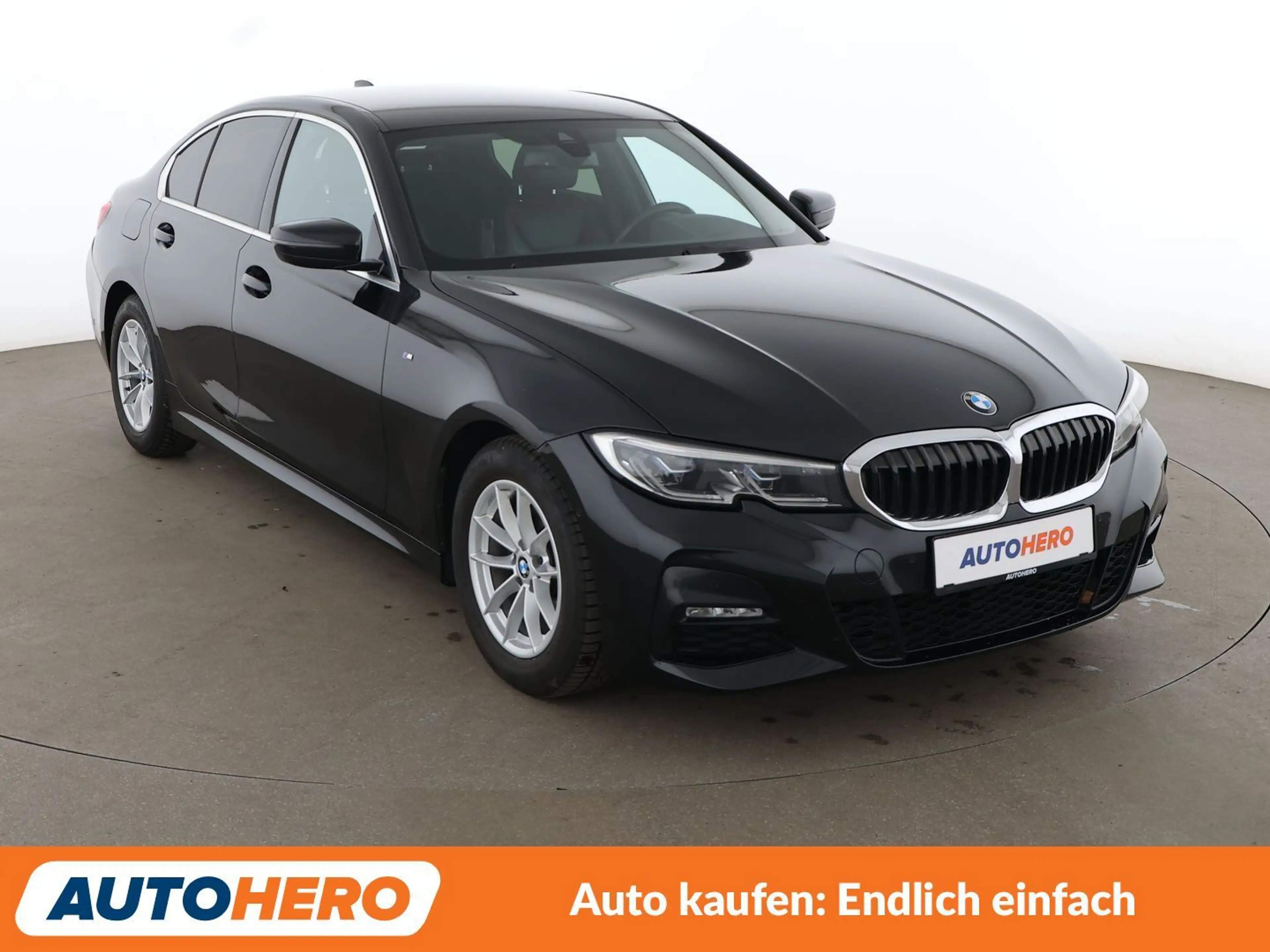 BMW 320 320i M Sport Aut.*NAVI*LASER*HUD*CAM*PDC* — photo 8