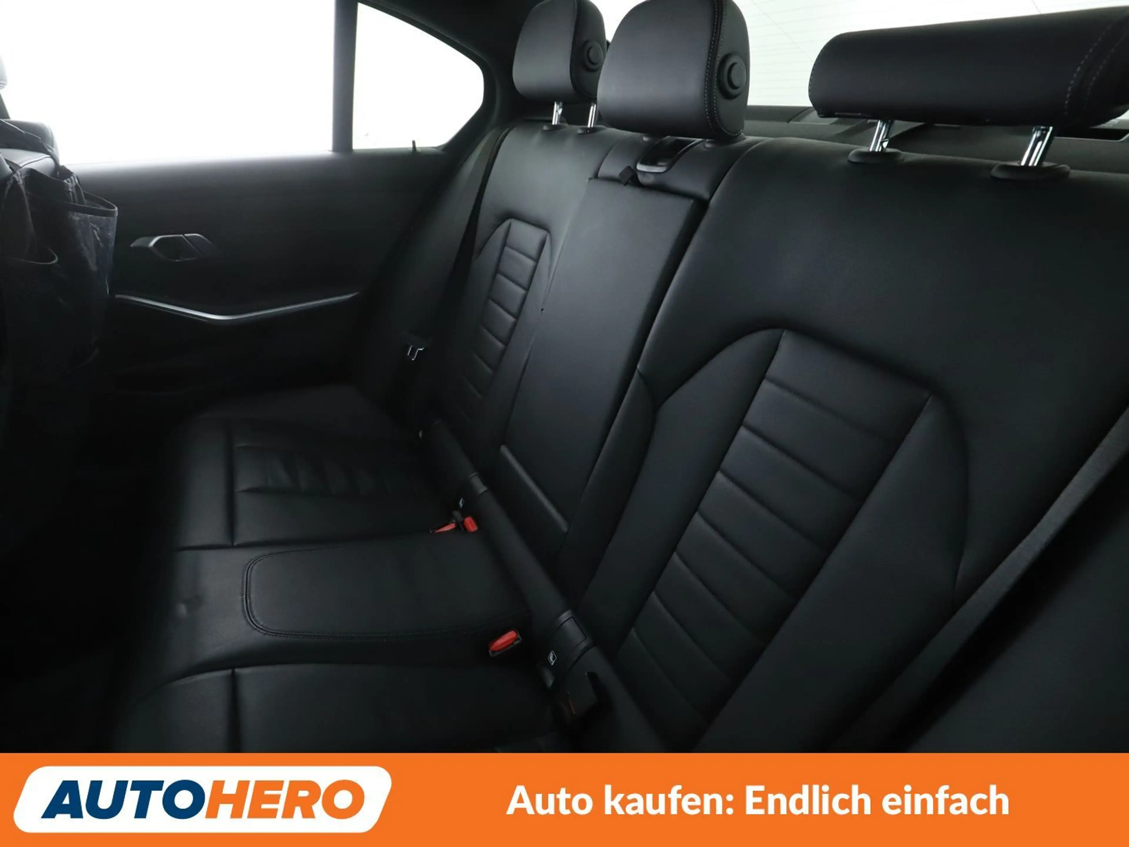 BMW 320 320i M Sport Aut.*NAVI*LASER*HUD*CAM*PDC* — photo 14