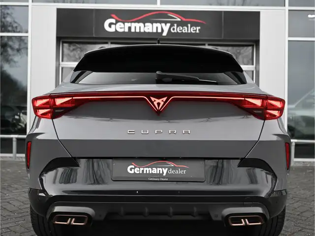 Cupra Formentor view 15