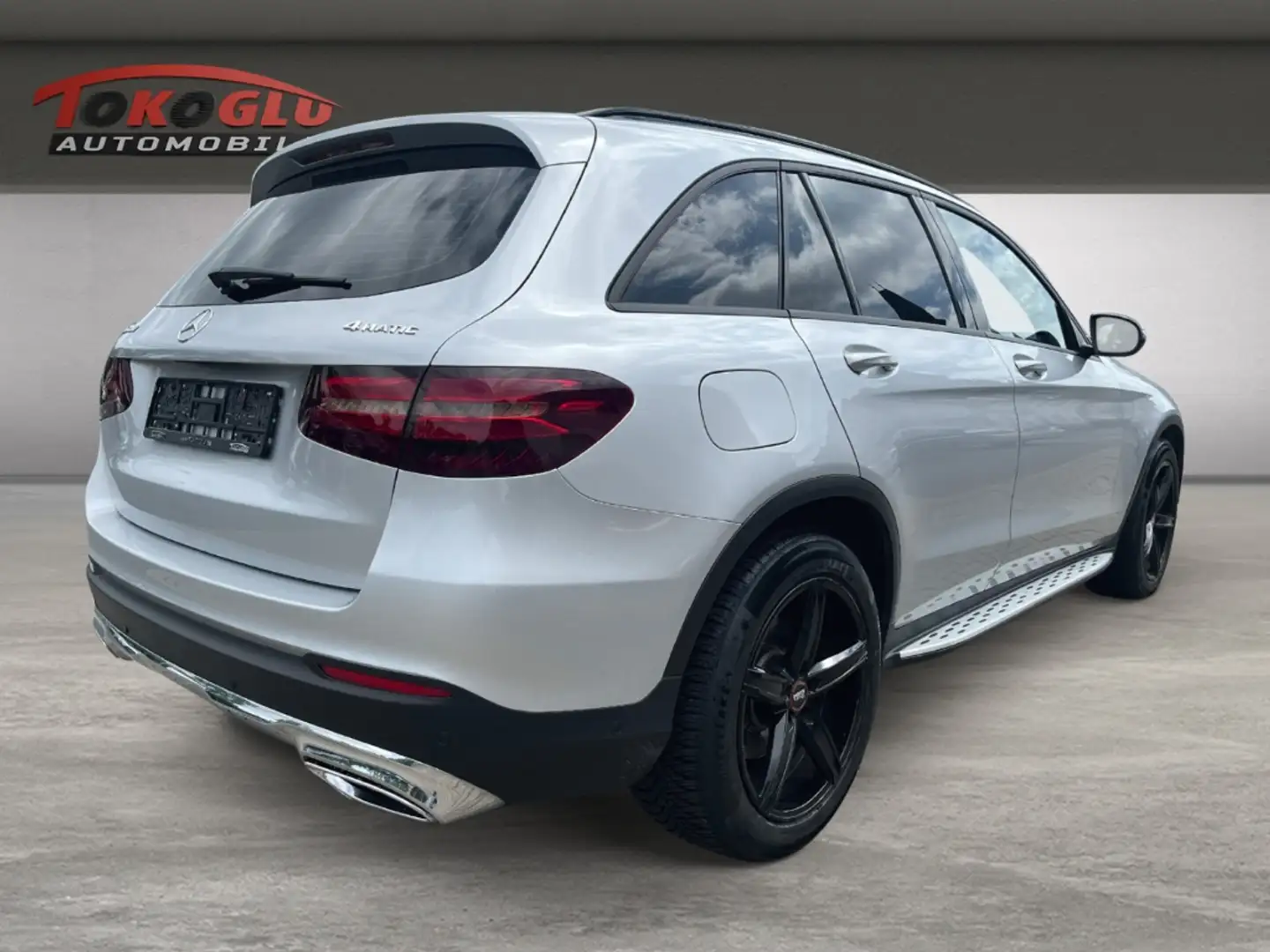 Mercedes-Benz GLC 220 d 4Matic AHK-klappbar LED KAMERA Kurvenlicht El. H Silber - 2