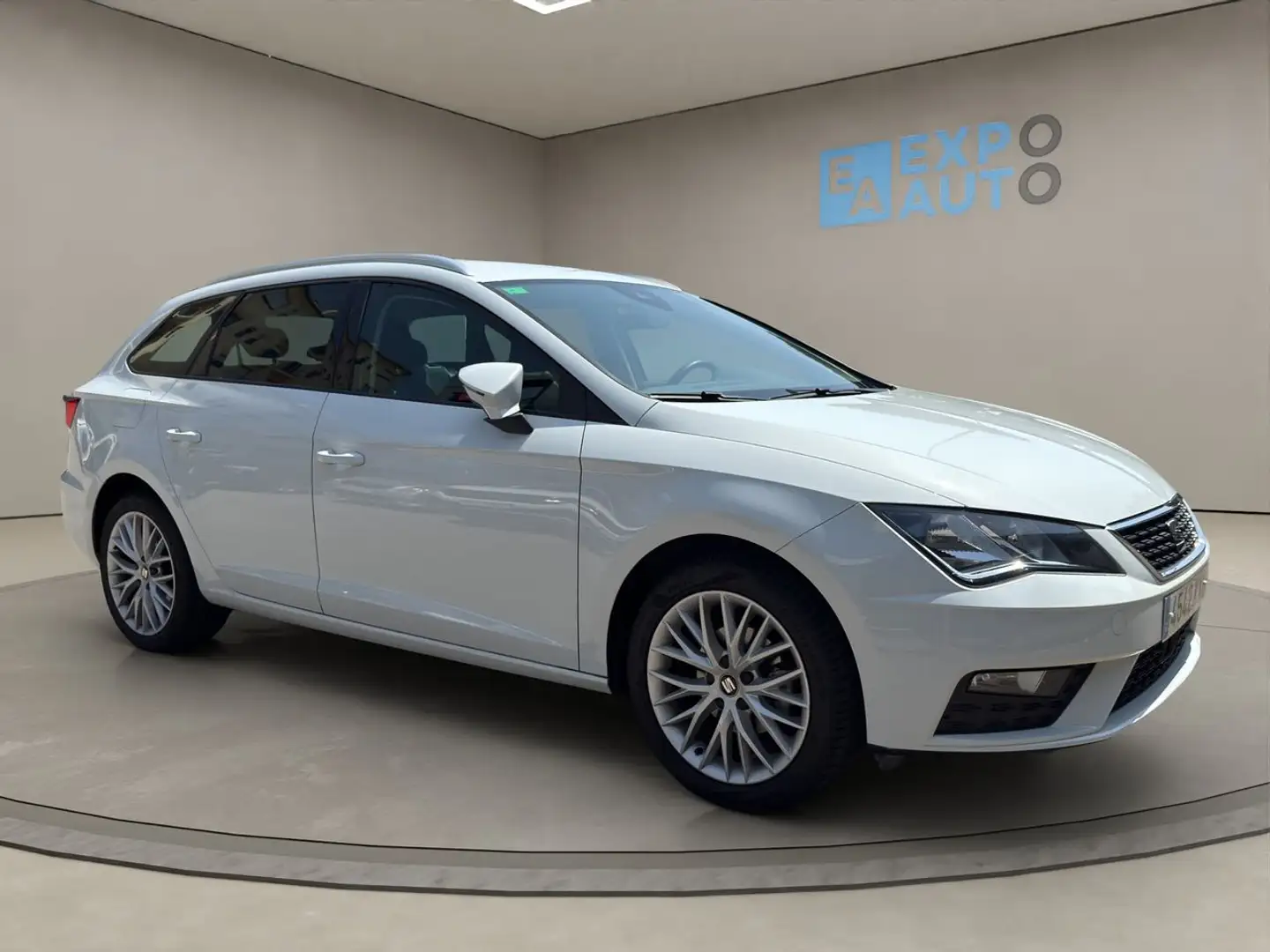 SEAT Leon ST 1.0 TSI StSp Reference Wit - 1