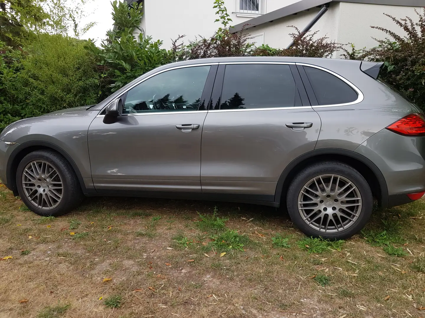 Porsche Cayenne Cayenne Diesel Tiptronic S Grau - 1