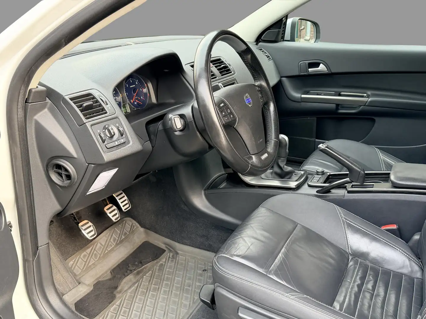 Volvo C30 1.6 D2 R-edition Distributieriem 10-11-23 vervange Wit - 2