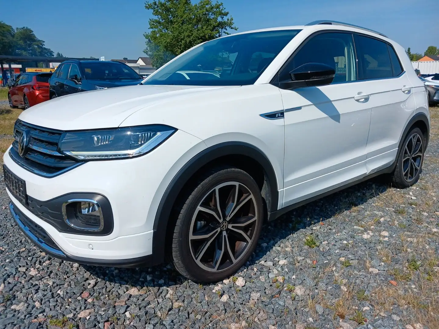Volkswagen T-Cross R LINE DSG NAVI GARANTIE SR WR Wit - 1