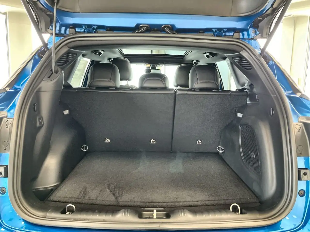 Jeep Compass снимка Jeep Compass