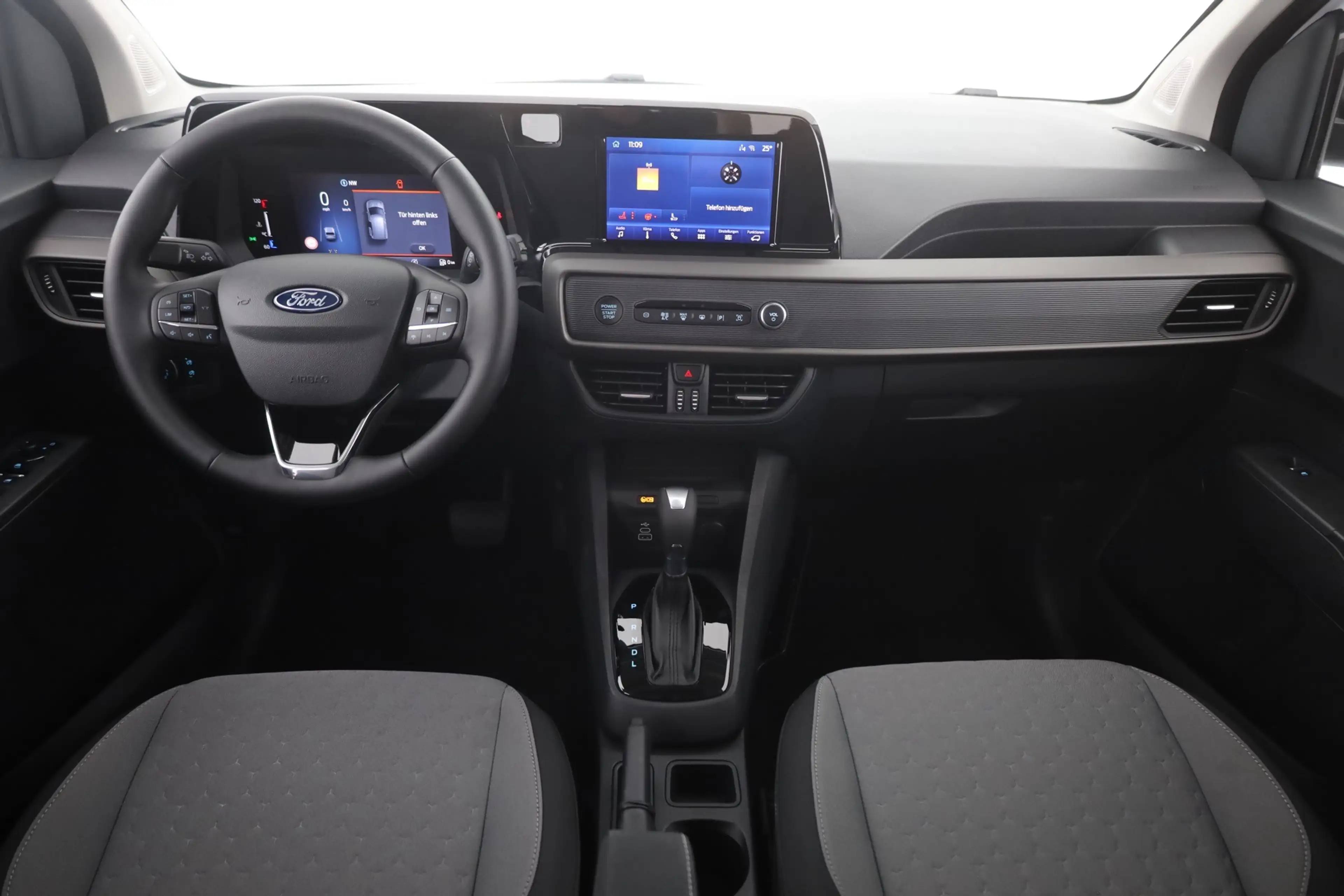 Ford Tourneo Courier Titanium 1.0 EB Aut. Kamera AHK — photo 9