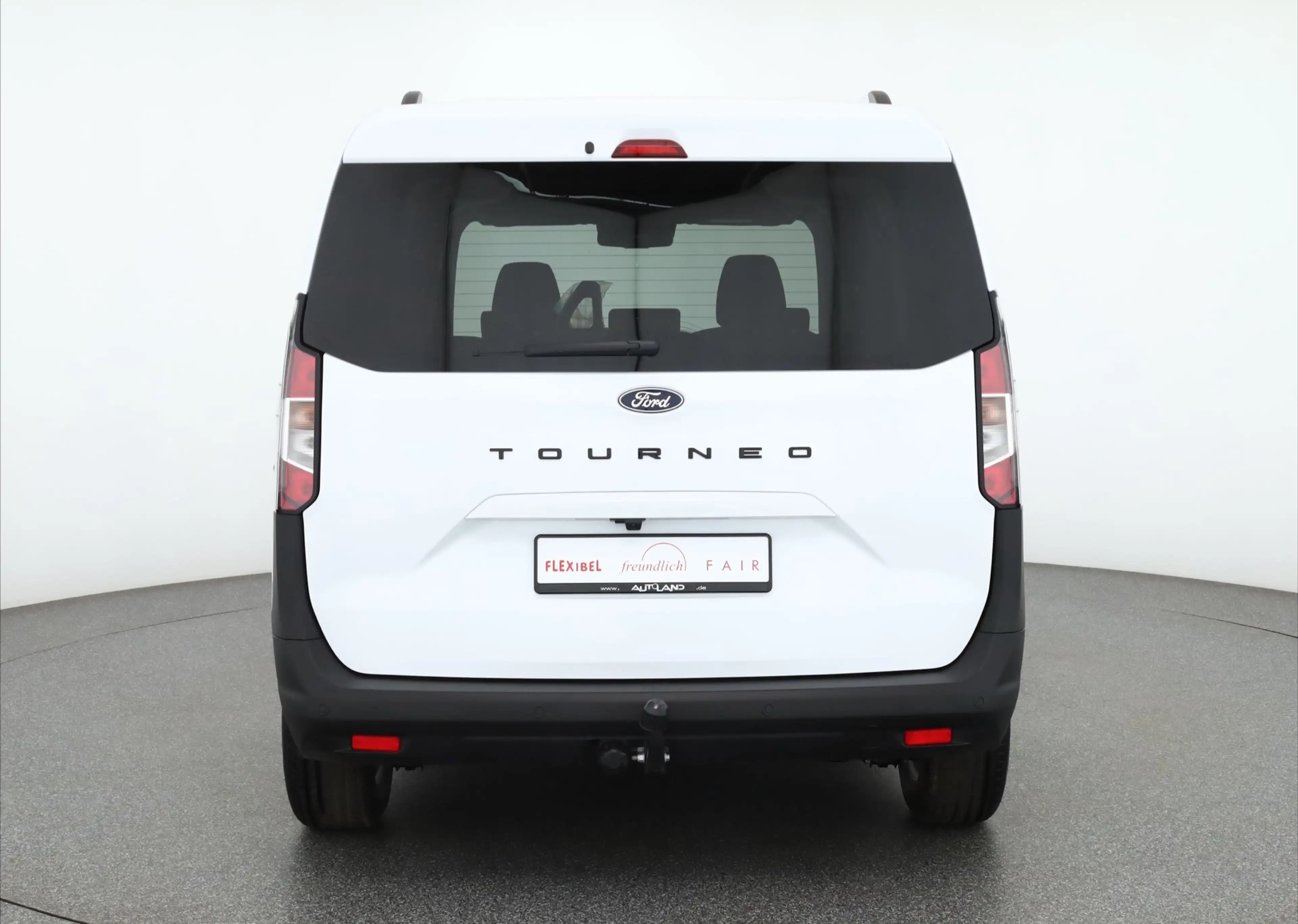 Ford Tourneo Courier Titanium 1.0 EB Aut. Kamera AHK — photo 4