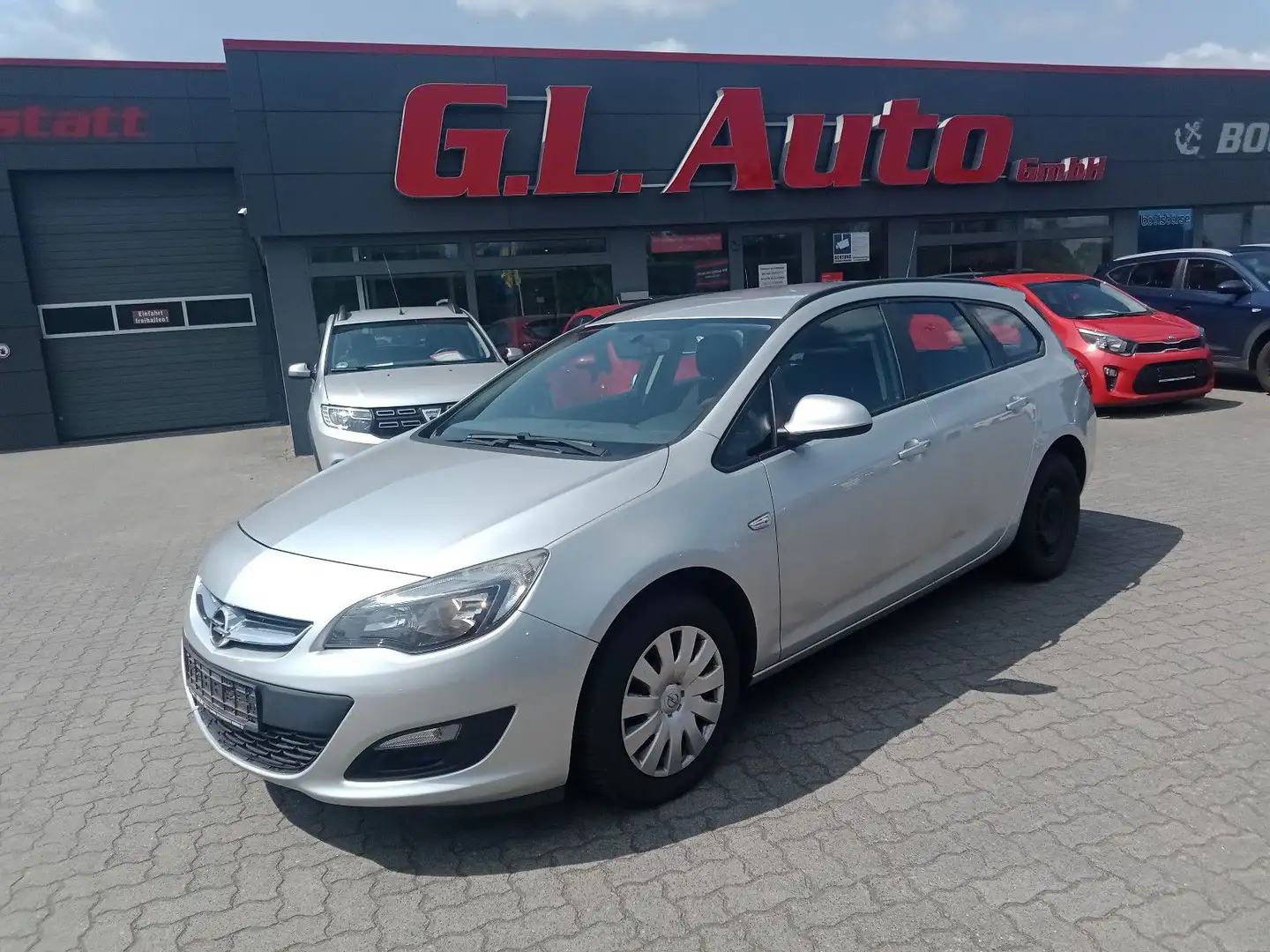 Opel Astra J Sports Tourer/KLIMA/PDC/TEMPOMAT Silber - 1