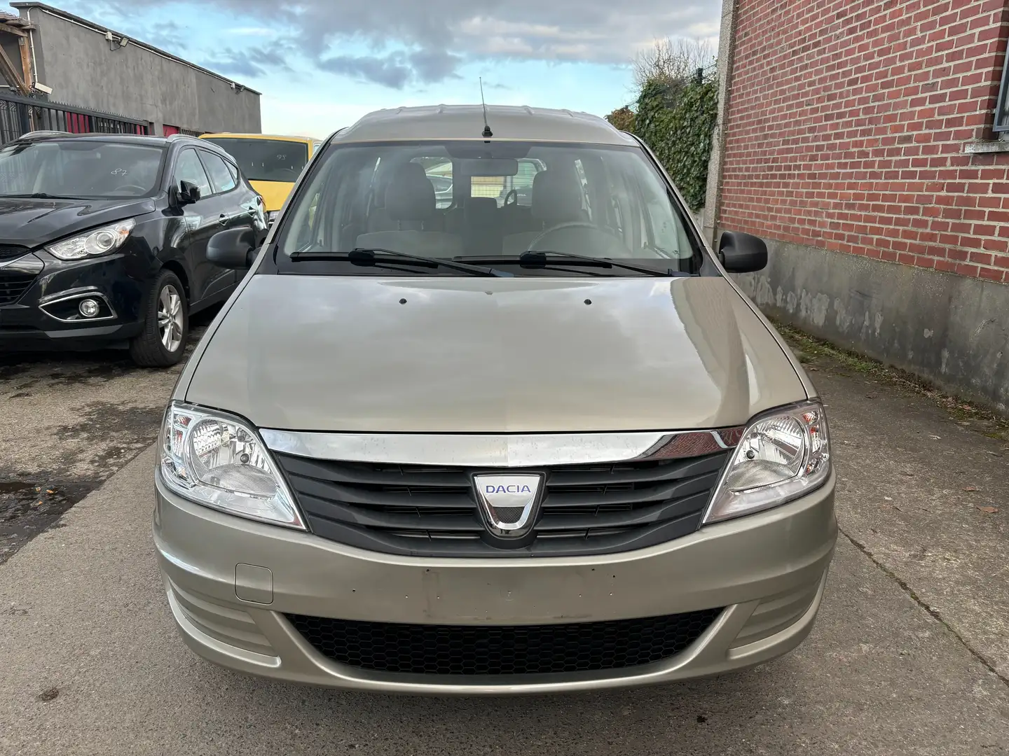 Dacia Logan 1.4i 5pl. Prête à immatriculer! Gris - 1