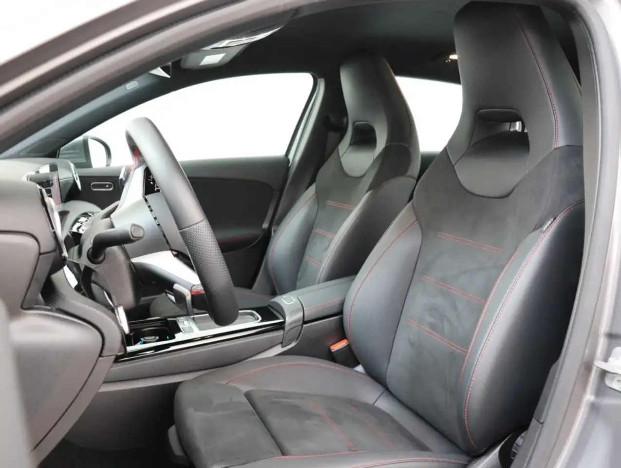 Mercedes-Benz A-Class Automatic AMG Line *PROMO PARISI GROUP*, миниатюра 8