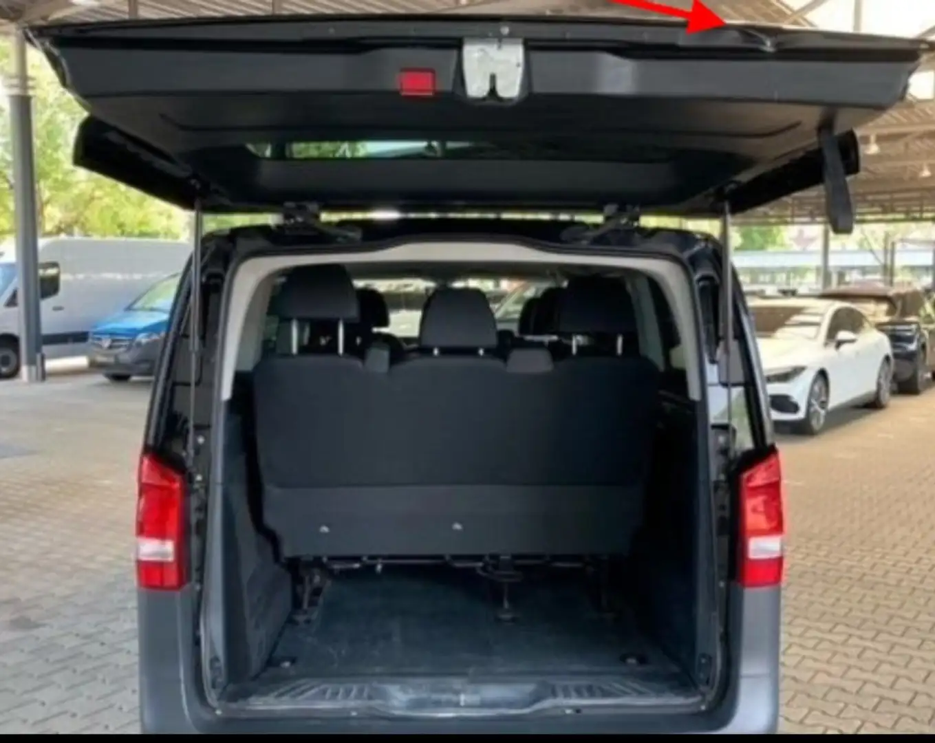 Mercedes-Benz Vito eVito Tourer Lang PRO - 1