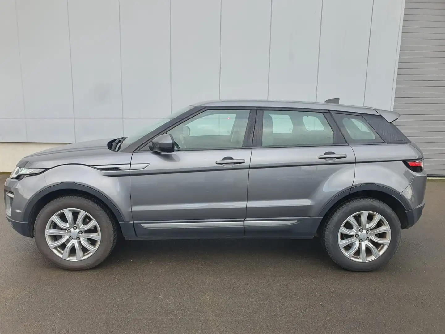 Land Rover Range Rover Evoque Evoque 2.0 TD4 4WD°CUIR°CLIM°EURO6B Grijs - 2