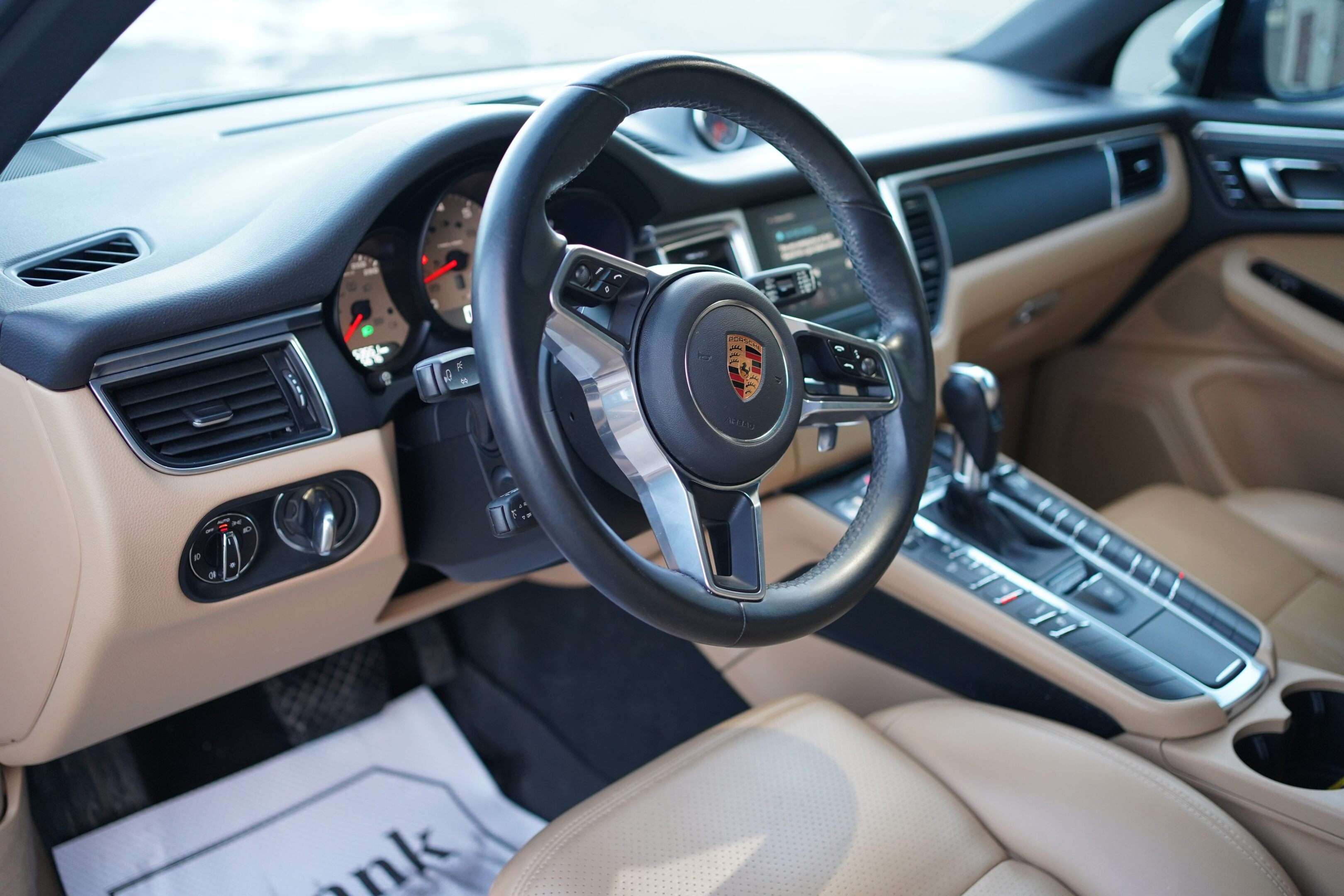 2018 Porsche Macan 2.0L Turbo|AWD|Clean Carfax|Panoramic Sunroof|Heat thumb 38