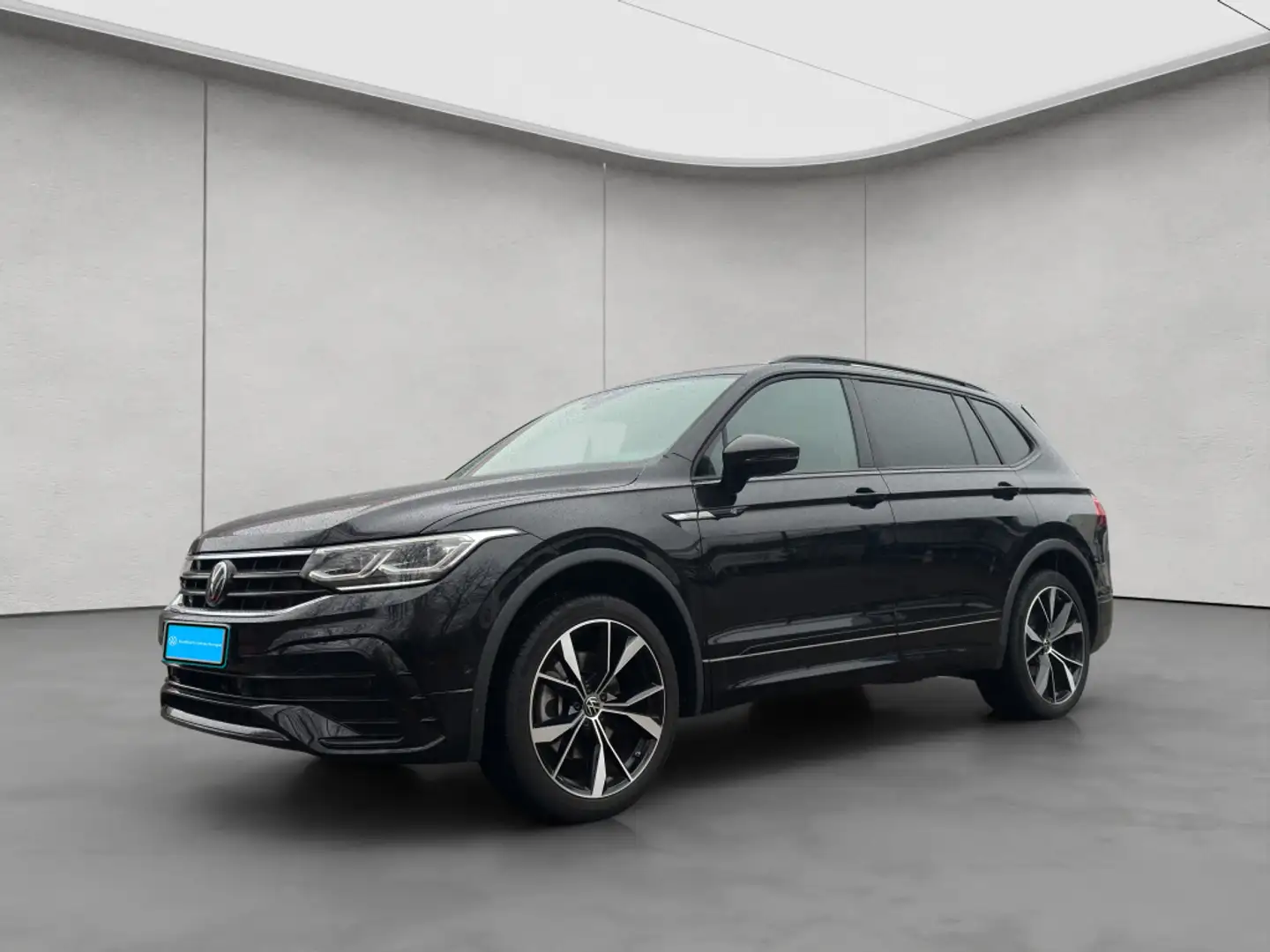 Volkswagen Tiguan Allspace R-Line 2.0 TSI 4Mot. DSG Black S Schwarz - 2