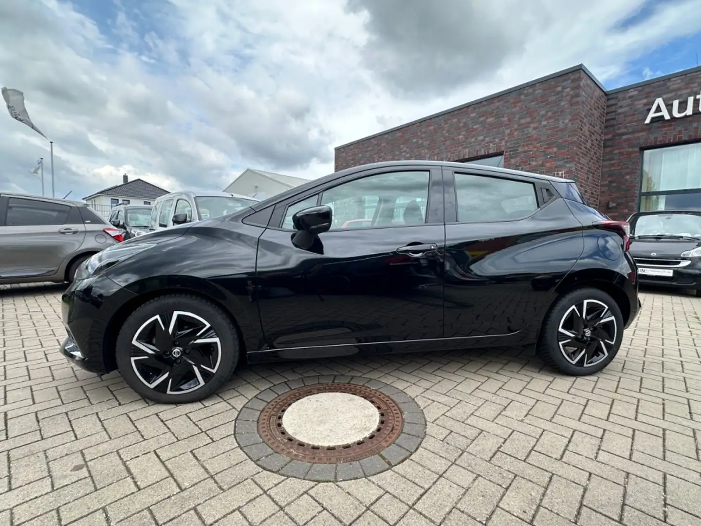 Nissan Micra N-Way *Tempomat*Scheckheft* Negru - 2