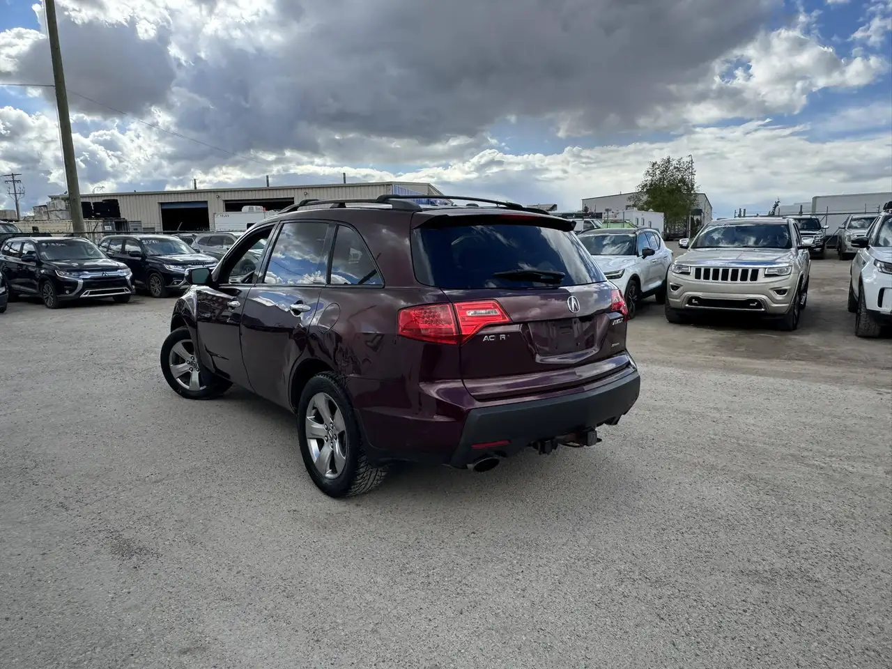 Acura MDX снимка Acura MDX